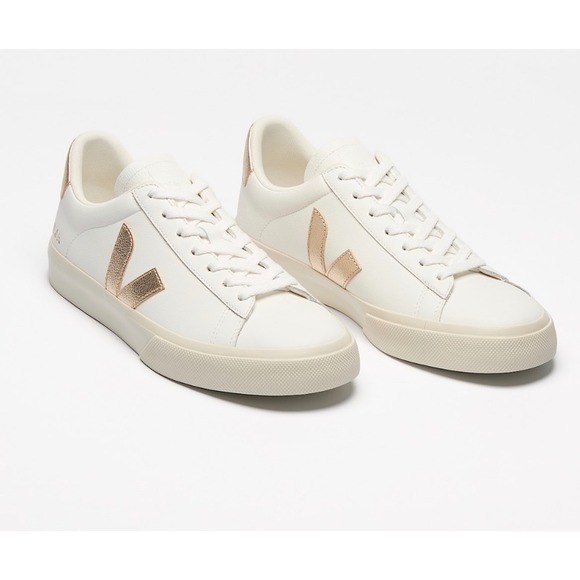 Veja Shoes - Veja Campo Leather Low Top Lace Up Sneakers EU39 Extra White/Platine Worn Once!